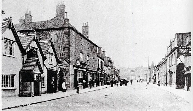 Eight Bells, Bartholomew Street, Newbury - in 1906